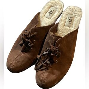 UGG Molly Lace Up size 10 Brown